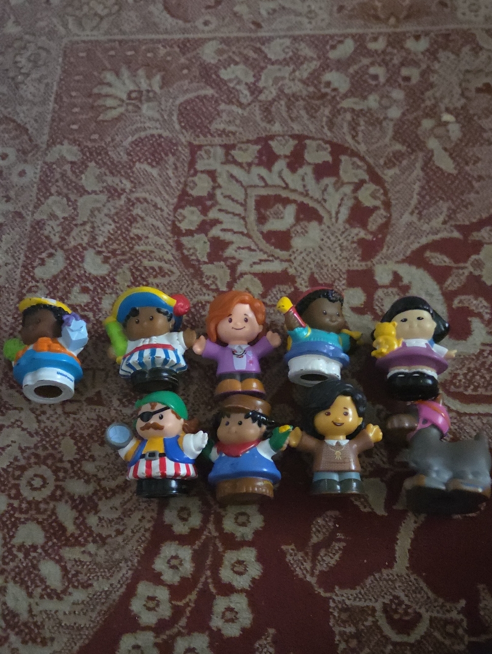 Fisher-Price Assorted Toy Figures Playset Multicolor